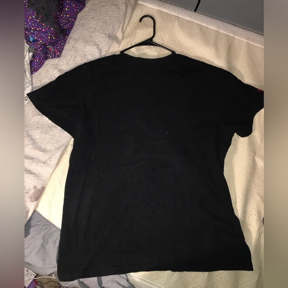 Graffic tee. (SuperDay) Unisex clothing. Anybody can wear it. - Picture 2 of 5